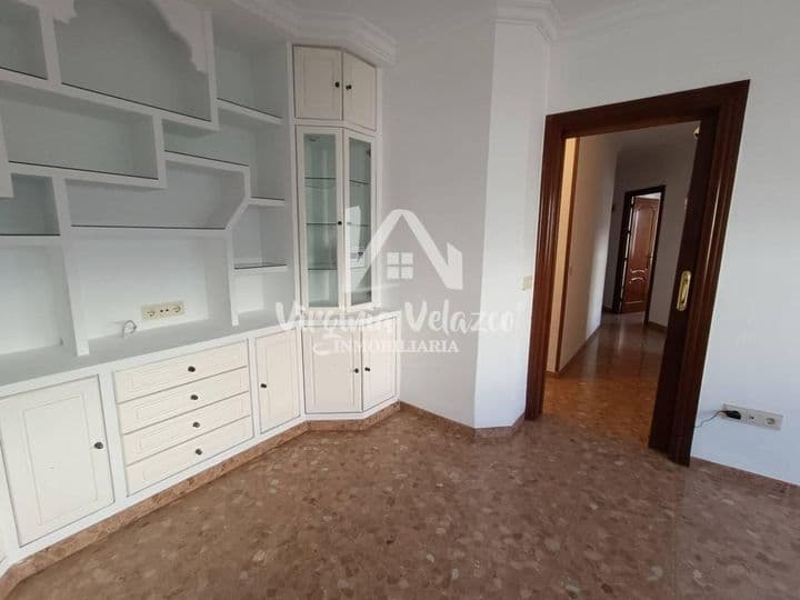 3 bedrooms apartment for sale in Bailen - Miraflores, Spain - Image 2