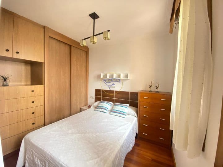 1 bedroom apartment for sale in Vigo, Spain - Image 8