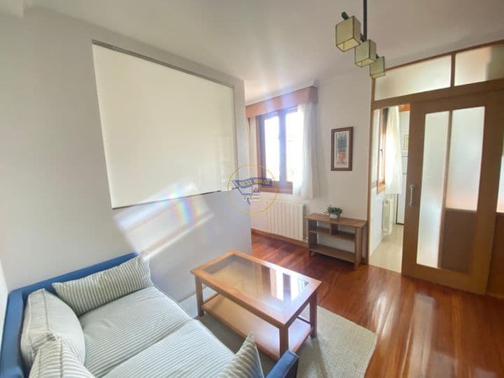 1 bedroom apartment for sale in Vigo, Spain - Image 3