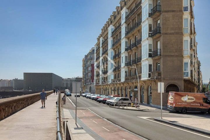 1 bedroom apartment for sale in Donostia-San Sebastian, Spain - Image 12