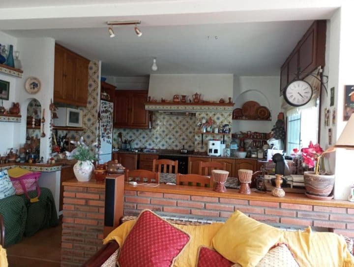 4 bedrooms house for sale in Vigo county, Spain - Image 4