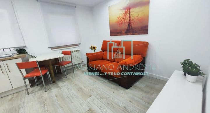 2 bedrooms apartment for rent in Leon, Spain - Image 7