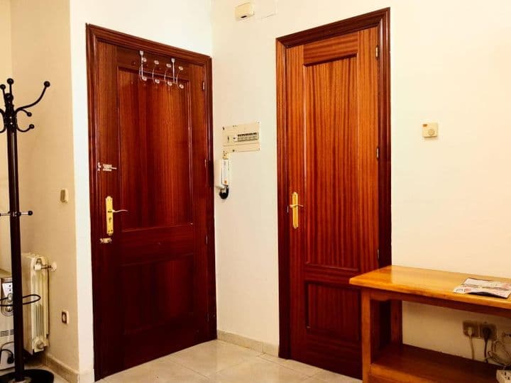 Apartment for rent in Segovia, Spain - Image 8