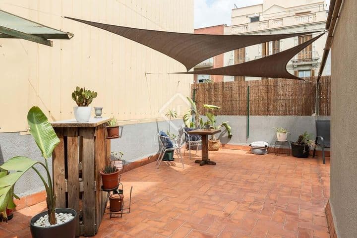 1 bedroom apartment for rent in Barcelona, Spain - Image 10