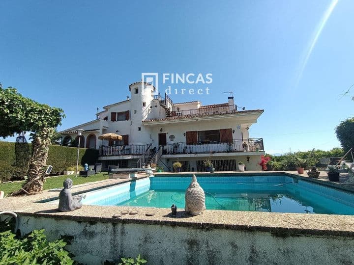 9 bedrooms house for sale in Baix Camp, Spain - Image 2