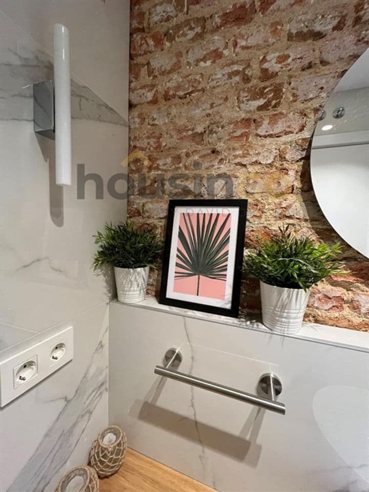 2 bedrooms apartment for sale in Madrid, Spain - Image 9