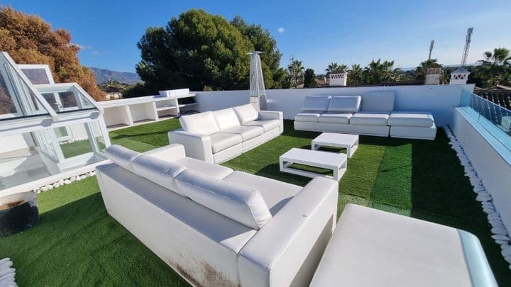 6 bedrooms house for rent in Estepona, Spain - Image 6