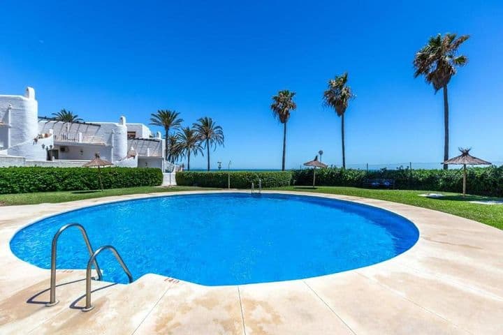 1 bedroom apartment for sale in Sitio de Calahonda, Spain - Image 10