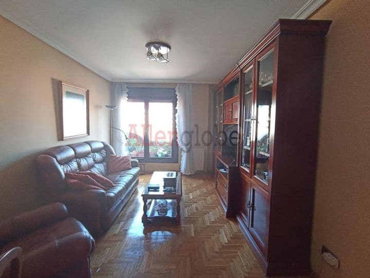 3 bedrooms apartment for sale in Oviedo, Spain - Image 2