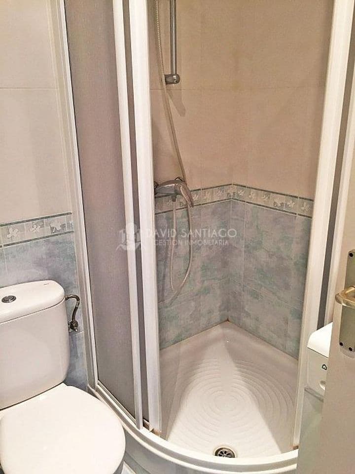 2 bedrooms apartment for rent in Centro, Spain - Image 10