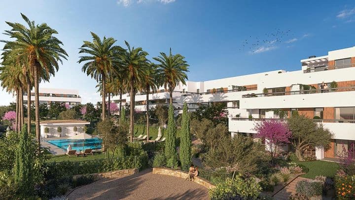 1 bedroom apartment for sale in Estepona, Spain - Image 3