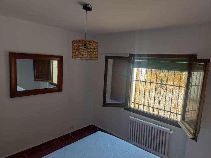 1 bedroom apartment for rent in Albaicin, Spain - Image 6