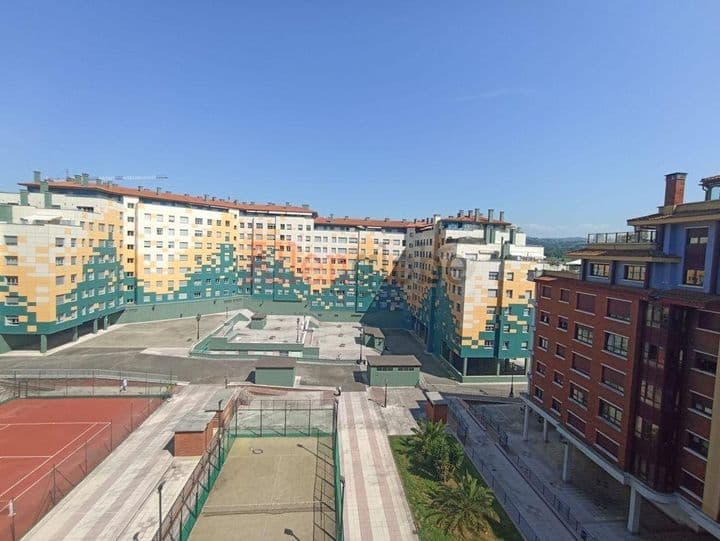 3 bedrooms apartment for sale in Oviedo, Spain - Image 3