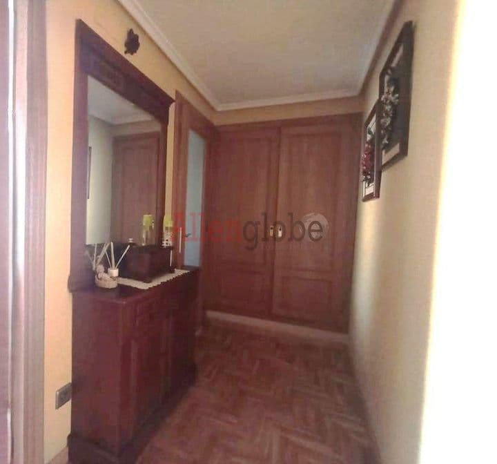 3 bedrooms apartment for sale in Oviedo, Spain - Image 5