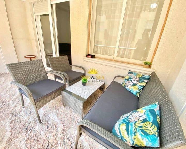 2 bedrooms apartment for rent in Playa de los Locos, Spain - Image 3