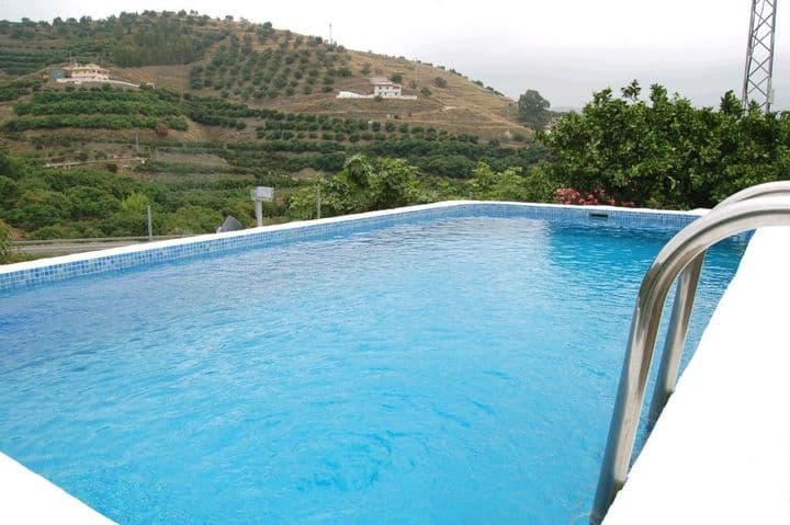 2 bedrooms house for rent in Nerja, Spain - Image 6