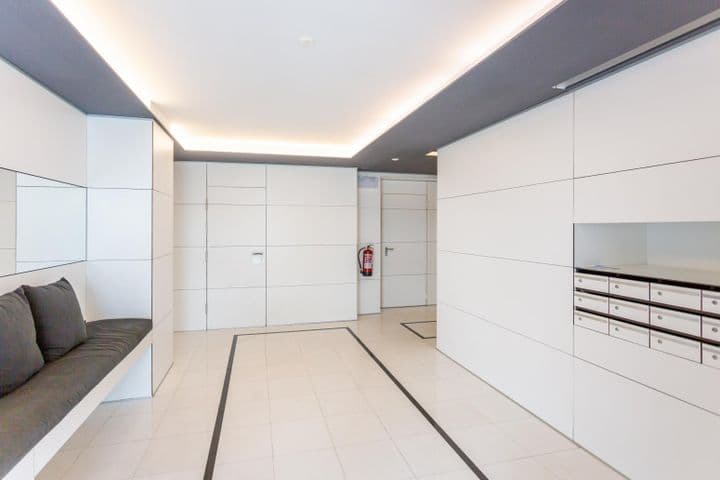 2 bedrooms apartment for sale in Pamplona, Spain - Image 9