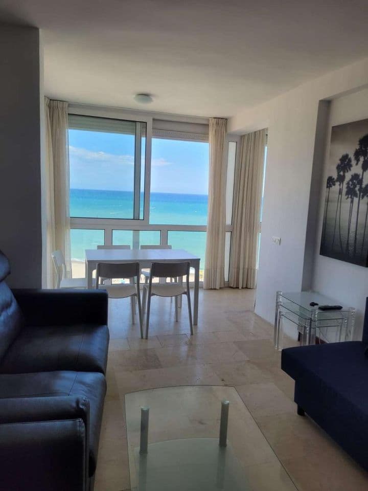 2 bedrooms apartment for rent in Playamar - Benyamina, Spain - Image 8