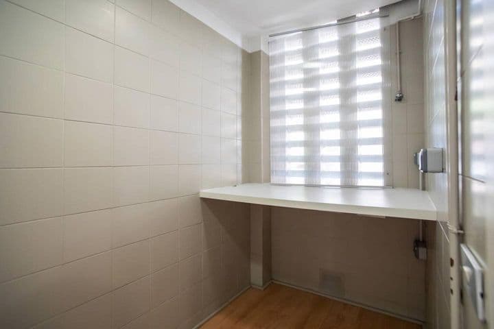 4 bedrooms house for rent in Poblenou, Spain - Image 8