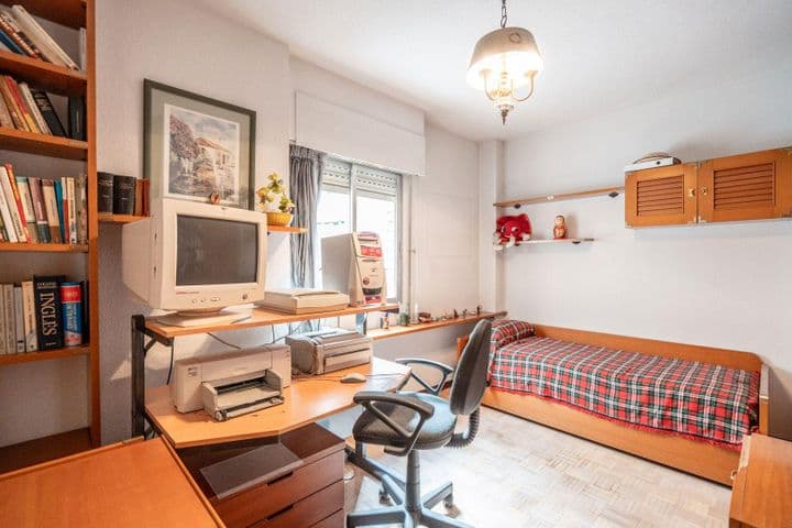 5 bedrooms apartment for sale in Pacifico, Spain - Image 10