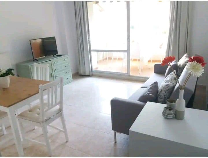 1 bedroom apartment for rent in Parque de la Paloma, Spain - Image 7