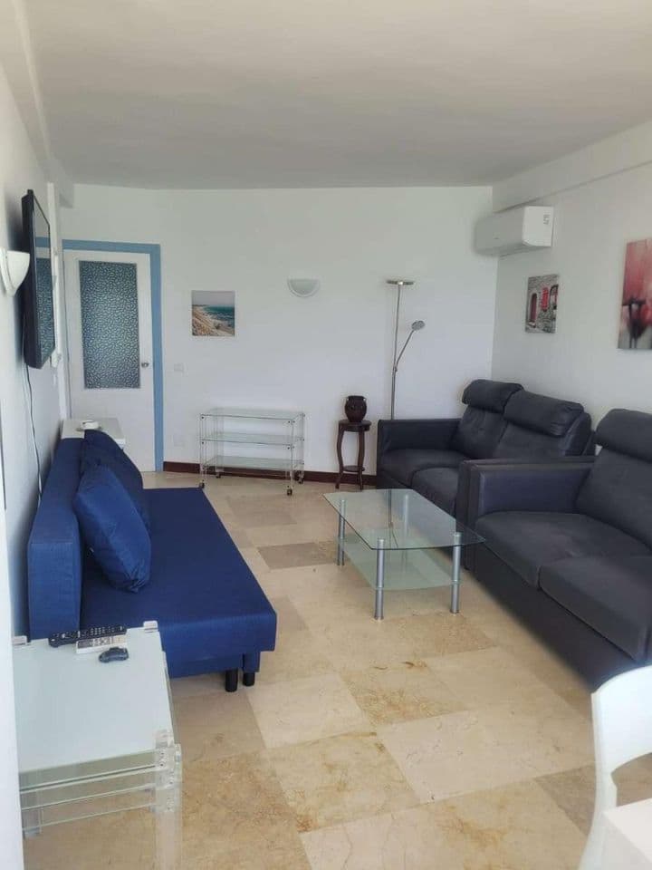 2 bedrooms apartment for rent in Playamar - Benyamina, Spain - Image 6