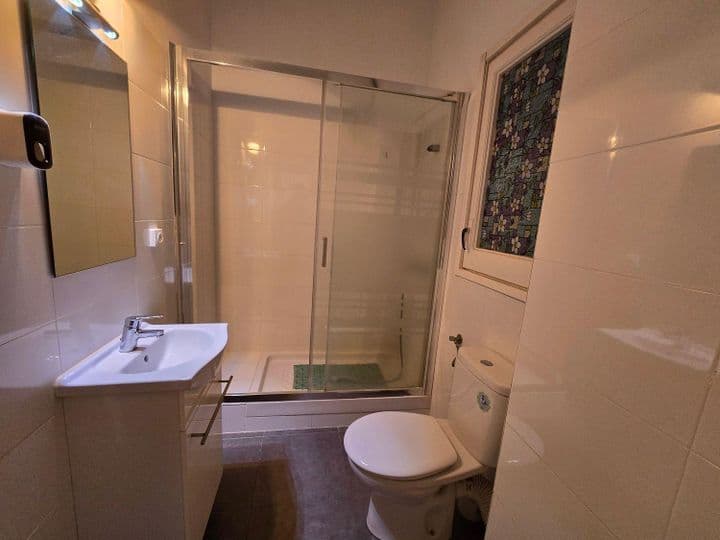 1 bedroom apartment for rent in Sant Gervasi, Spain - Image 8