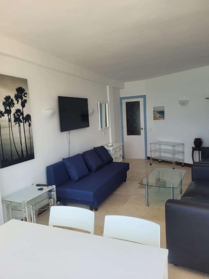 2 bedrooms apartment for rent in Playamar - Benyamina, Spain - Image 10