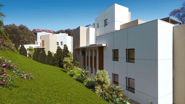 3 bedrooms apartment for sale in Nueva Andalucia, Spain - Image 5