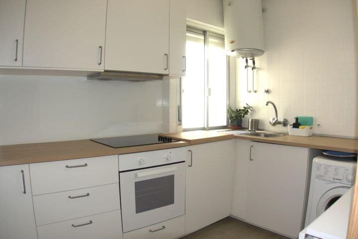 2 bedrooms apartment for rent in Vigo, Spain - Image 6