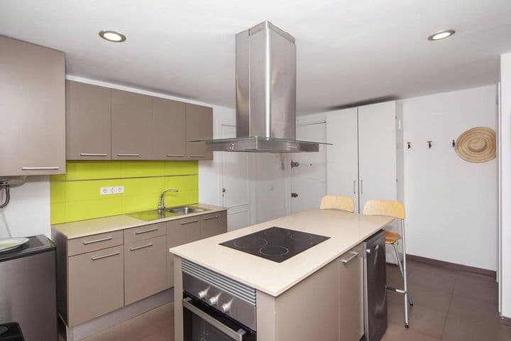 2 bedrooms apartment for rent in Ciutat Vella, Spain - Image 12