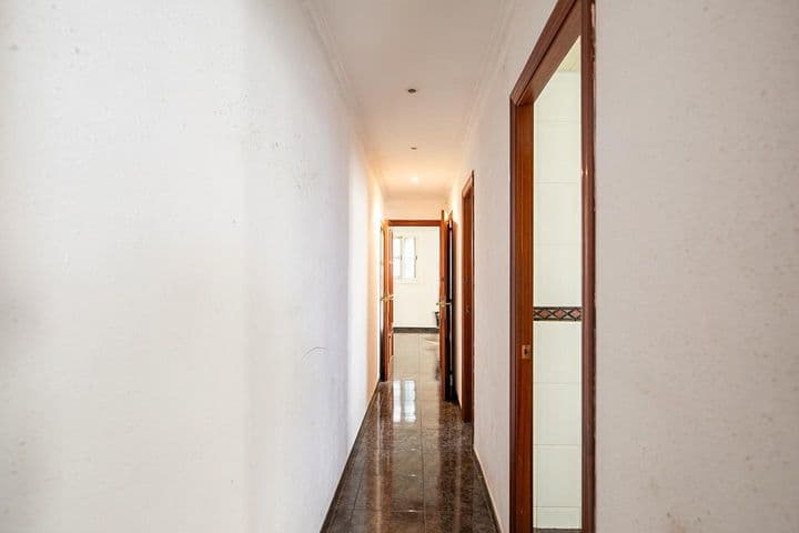 3 bedrooms apartment for sale in Ciutat Vella, Spain - Image 3