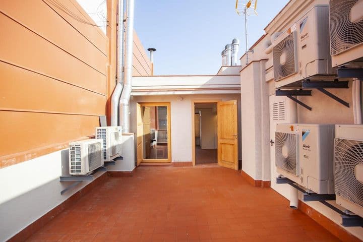 1 bedroom apartment for rent in Poblenou, Spain - Image 9