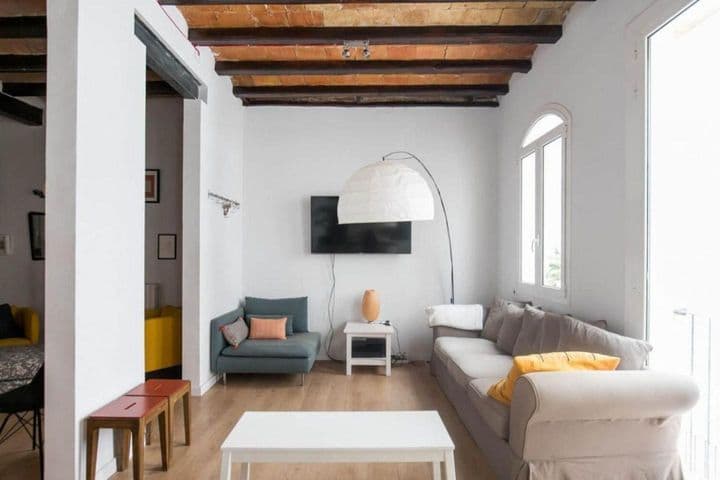 3 bedrooms apartment for rent in Gotic, Spain - Image 3