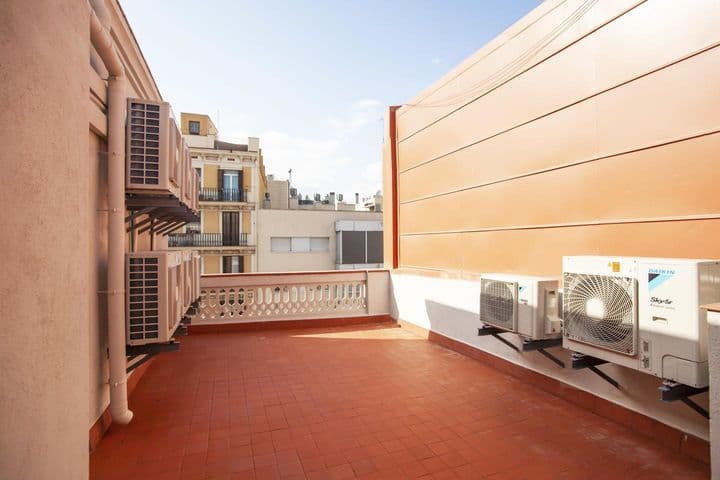 1 bedroom apartment for rent in Poblenou, Spain - Image 10