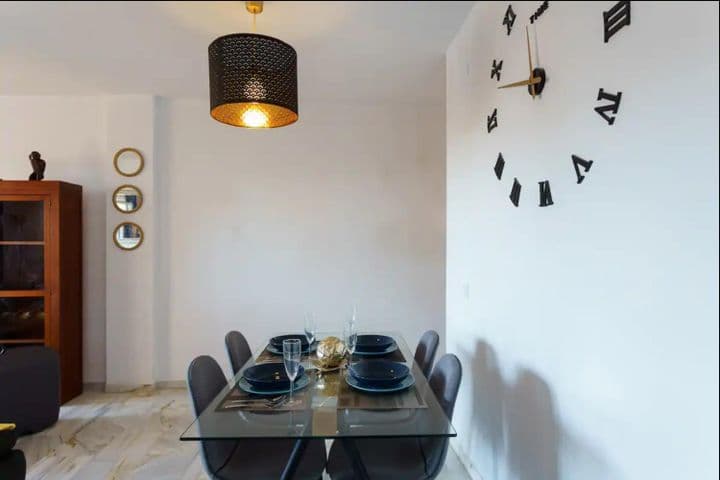 2 bedrooms apartment for rent in Torrequebrada, Spain - Image 6