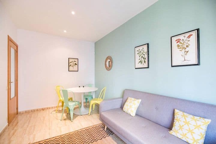 2 bedrooms apartment for sale in Sants-Montjuic, Spain - Image 3