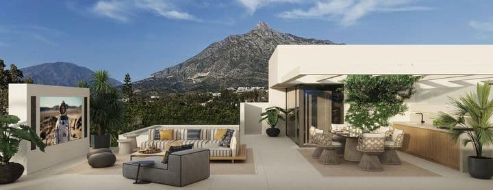 4 bedrooms house for sale in Marbella, Spain - Image 12