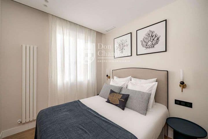 4 bedrooms apartment for sale in Centro, Spain - Image 4