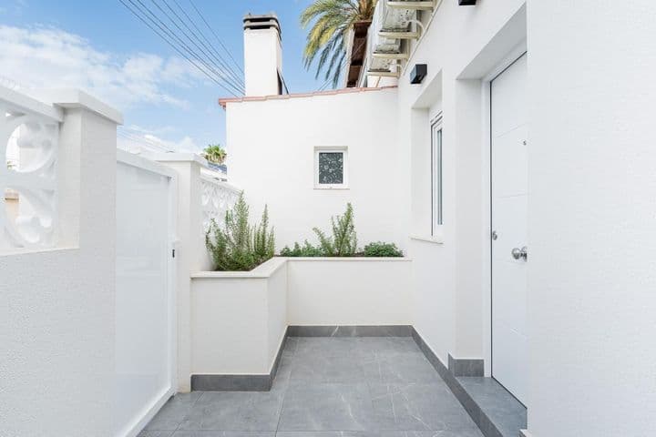 3 bedrooms house for sale in Playa de los Locos, Spain - Image 2