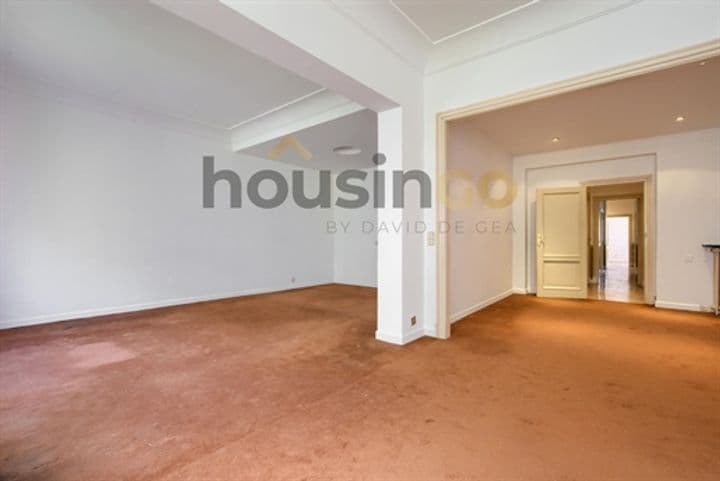 3 bedrooms apartment for sale in Madrid, Spain - Image 2