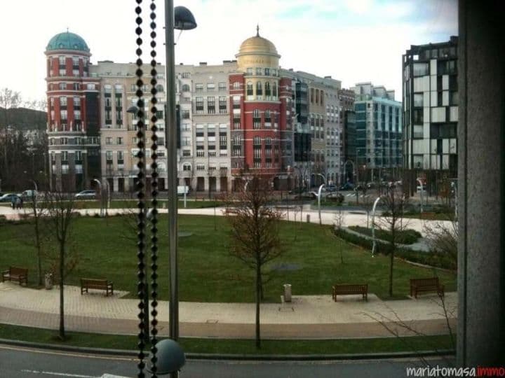 3 bedrooms apartment for rent in Bilbao, Spain - Image 2