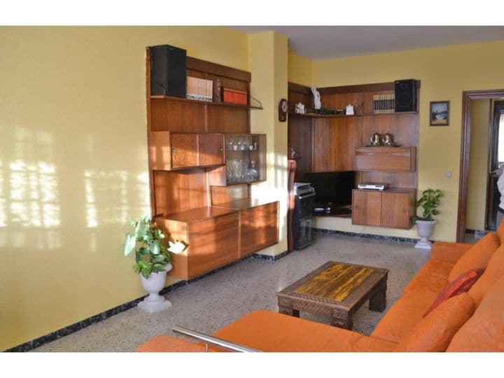 4 bedrooms apartment for rent in Palencia, Spain - Image 6