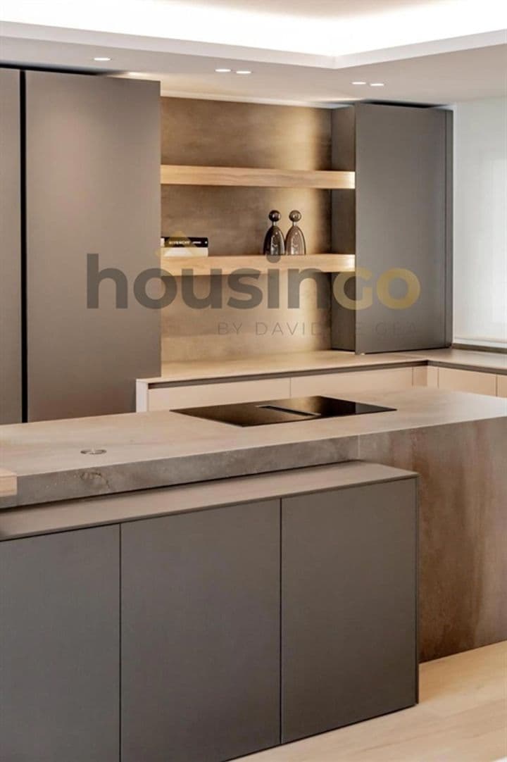 3 bedrooms apartment for sale in Madrid, Spain - Image 8