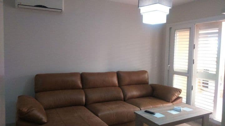 2 bedrooms apartment for rent in Almerimar, Spain - Image 3