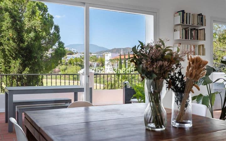 4 bedrooms house for sale in Benahavis, Spain - Image 11