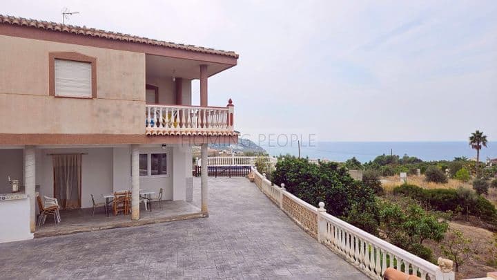 4 bedrooms house for rent in La Herradura, Spain - Image 3