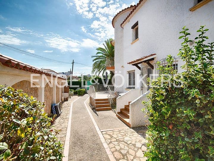 11 bedrooms building for sale in Empuriabrava, Spain - Image 3