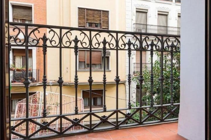 3 bedrooms apartment for sale in Madrid, Spain - Image 2