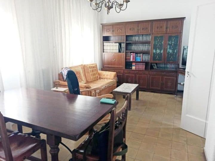 4 bedrooms apartment for sale in Centro, Spain - Image 3